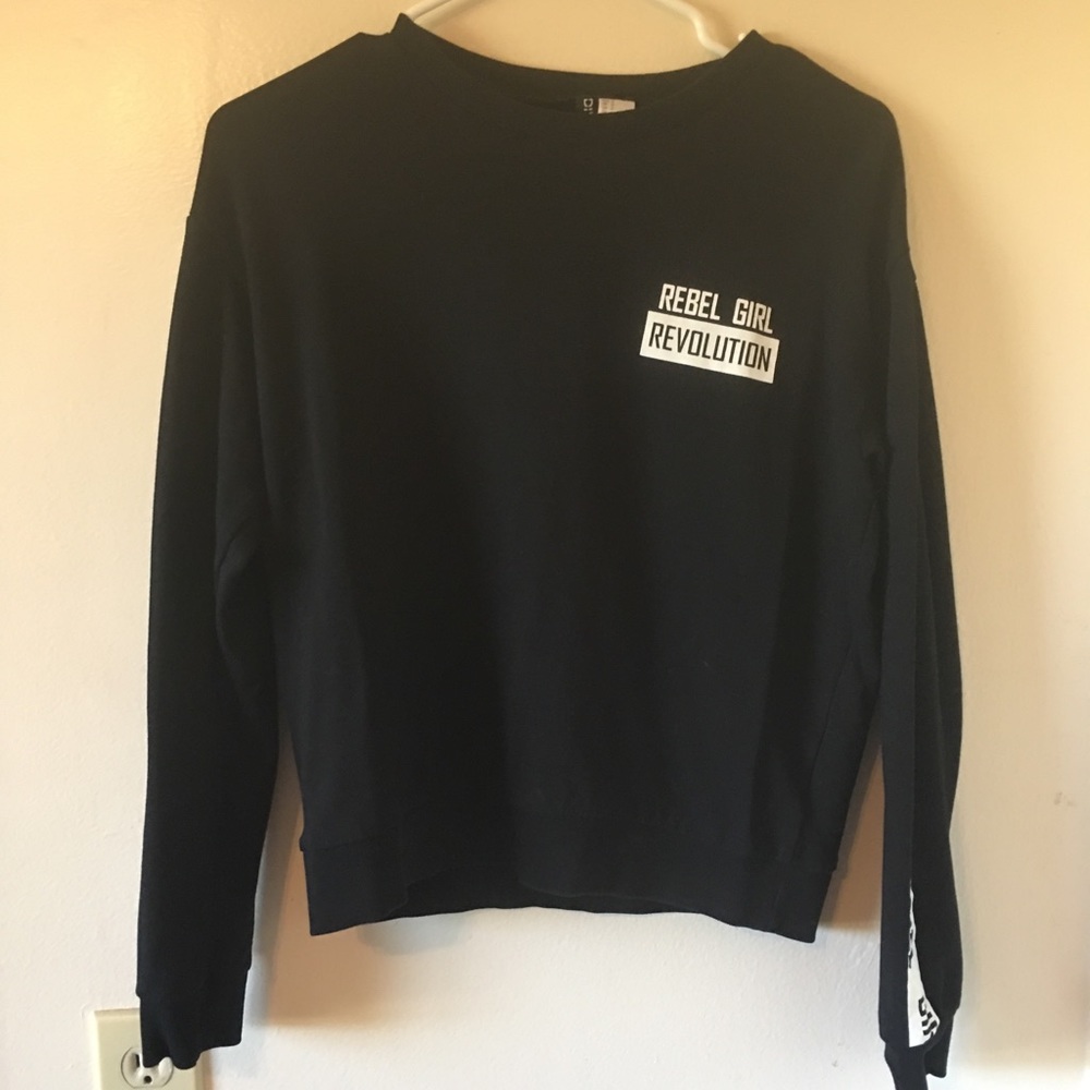 Divided | RGR Sweatshirt [5 for $15]
